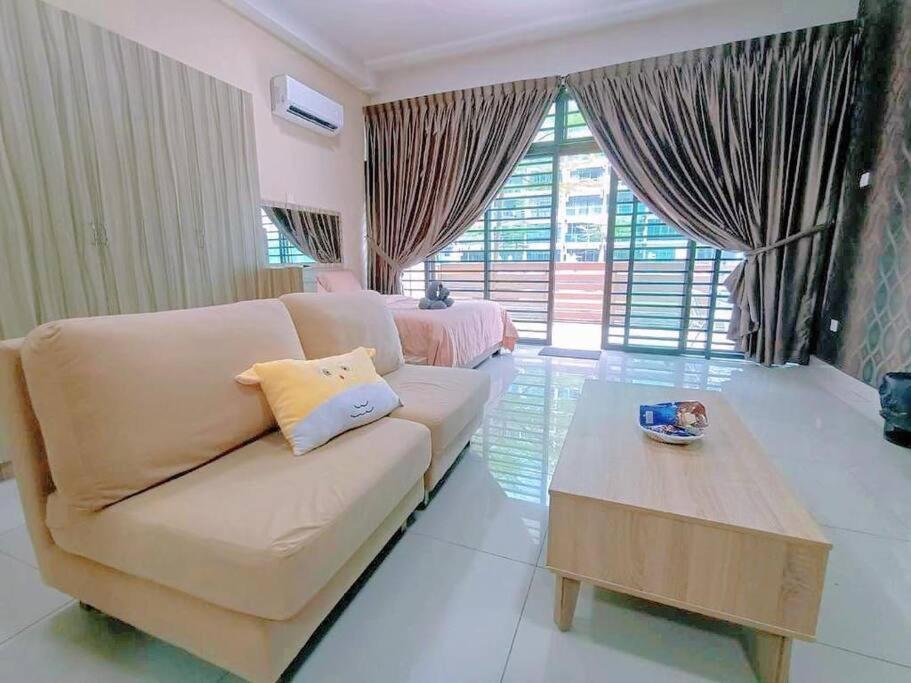 Mount Austin #Palazio B1 Pool View 1-2Pax #Mspro Apartamento Johor Bahru Exterior foto