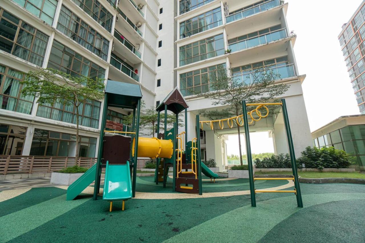 Mount Austin #Palazio B1 Pool View 1-2Pax #Mspro Apartamento Johor Bahru Exterior foto